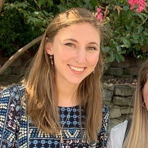 Meet your Posher, Stephanie